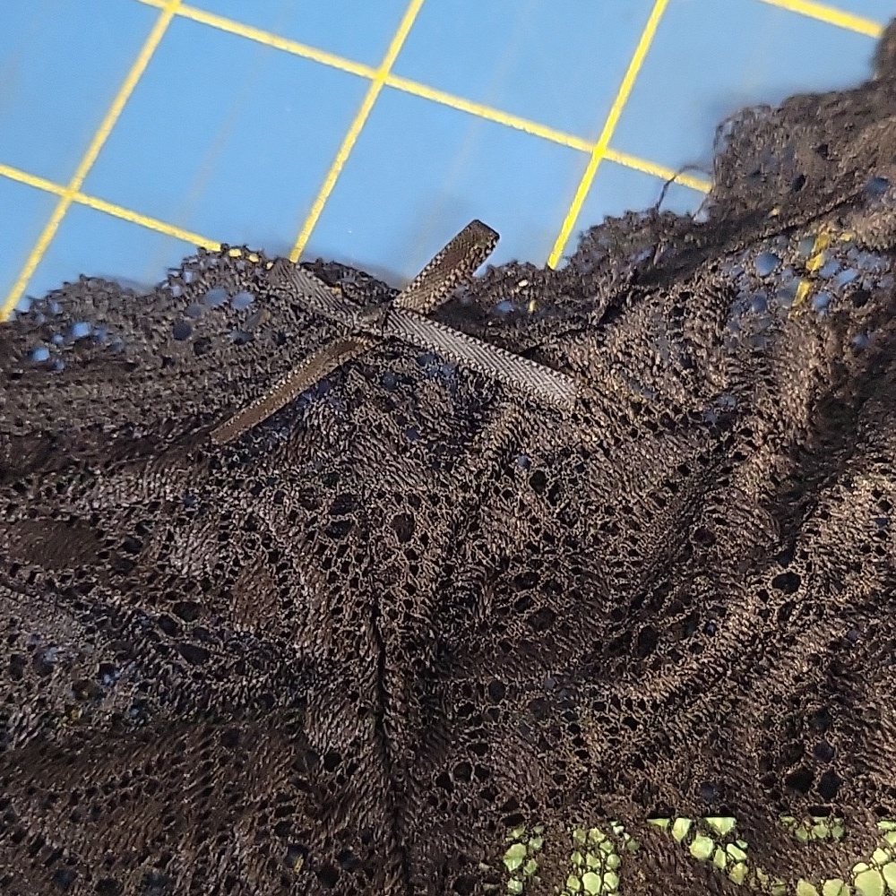 Honeydew Intimates Black Floral Lace Bikini Panty Small - Picture 3 of 4